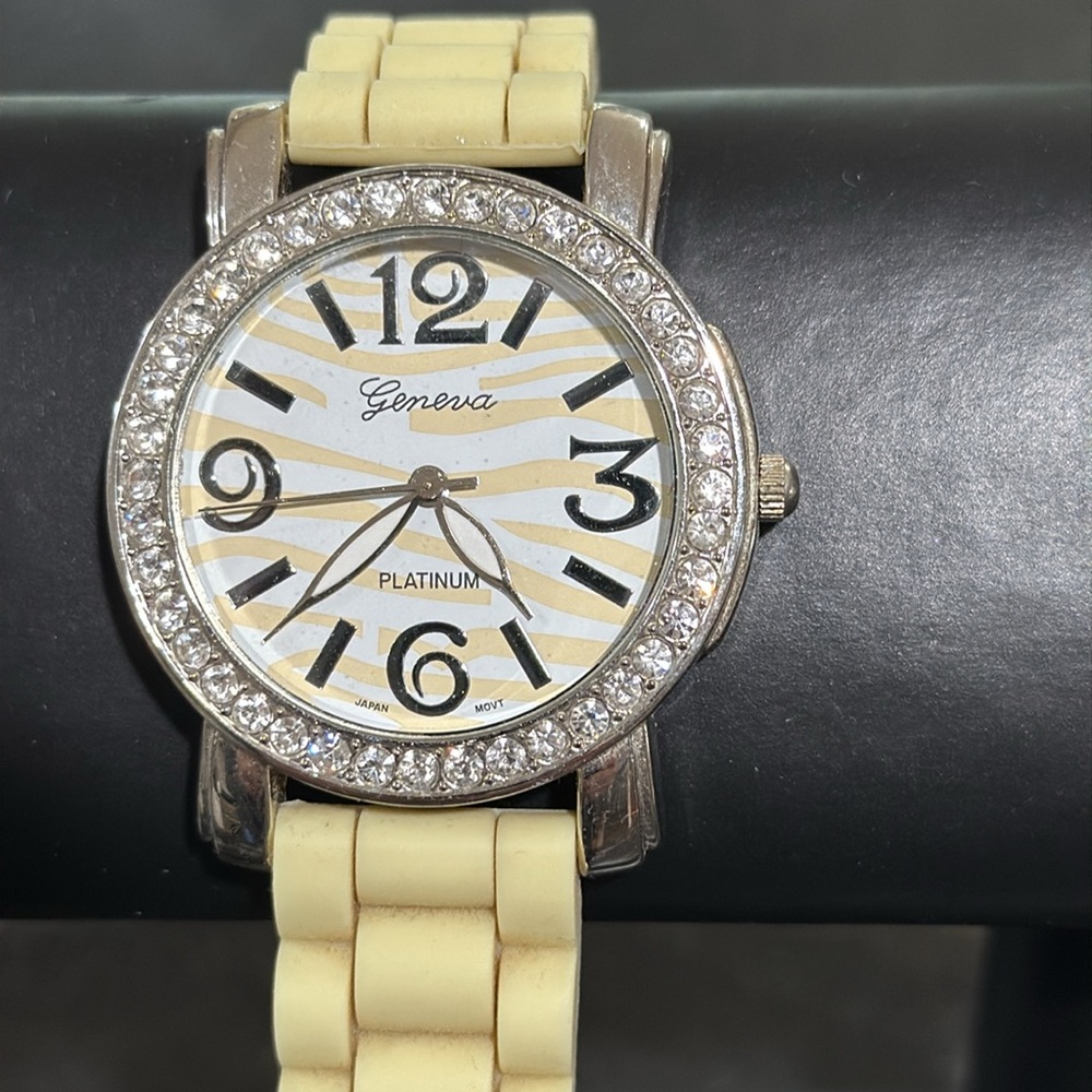 Geneva Platinum Watch w Large Face Lined in Bling Stainless Steel Back Vintage